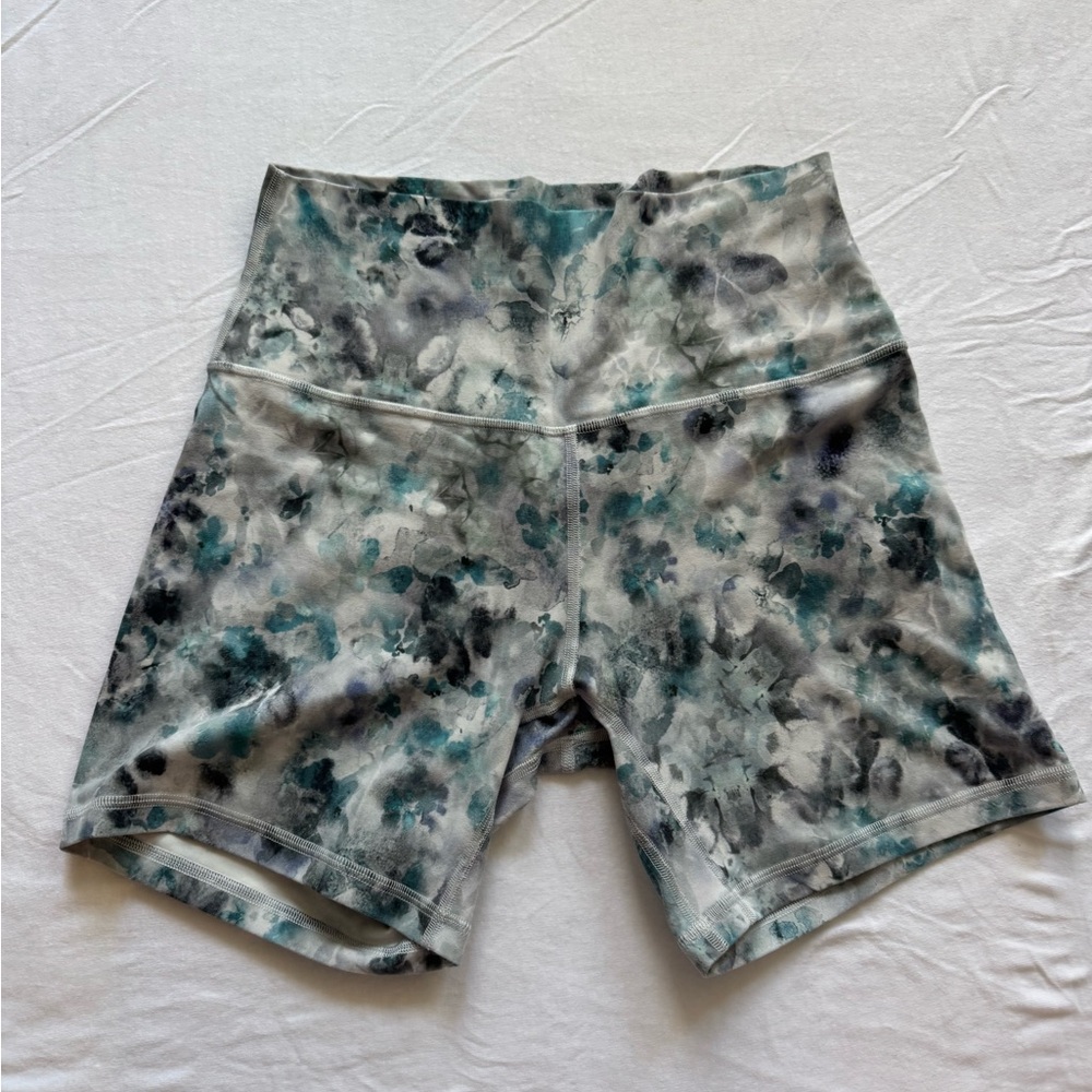 Lululemon align short 6 inch